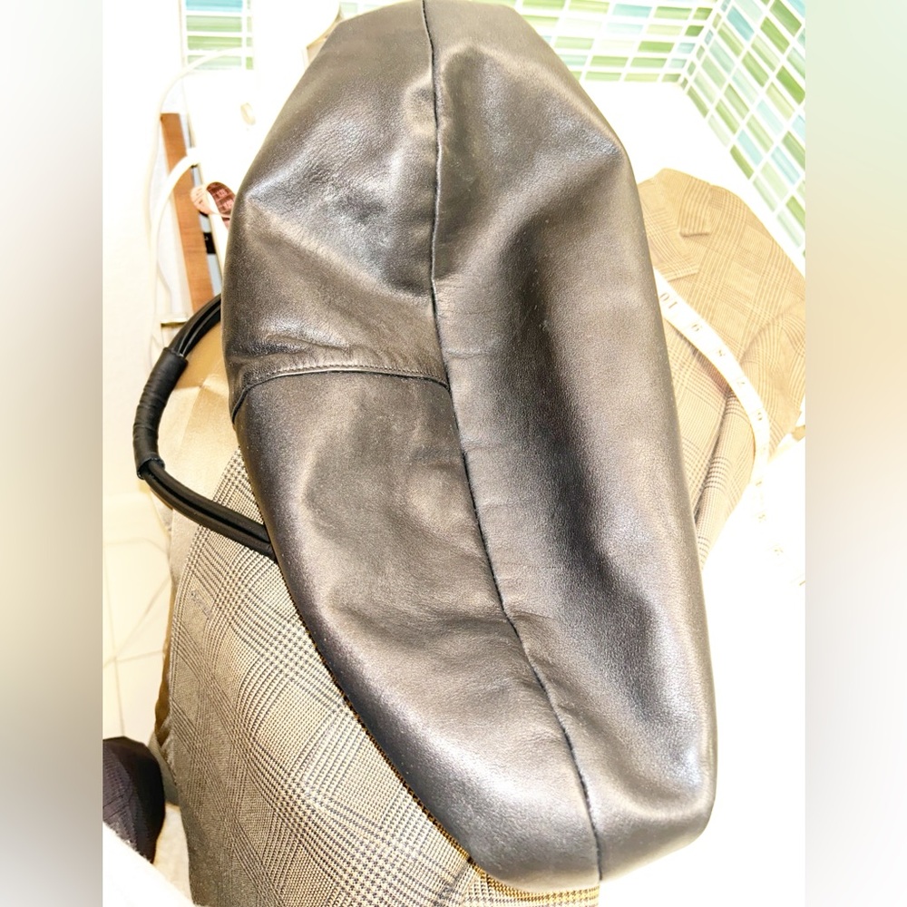 RADLEY London 🇬🇧 Leather Hobo Shoulder Tote Top Zip Closure & Silver Hardware - Picture 9 of 11